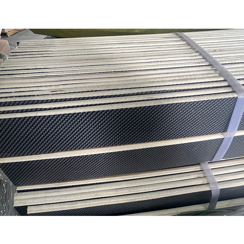 Double-Sided Sticker Black Checkered Straight Wood Strips